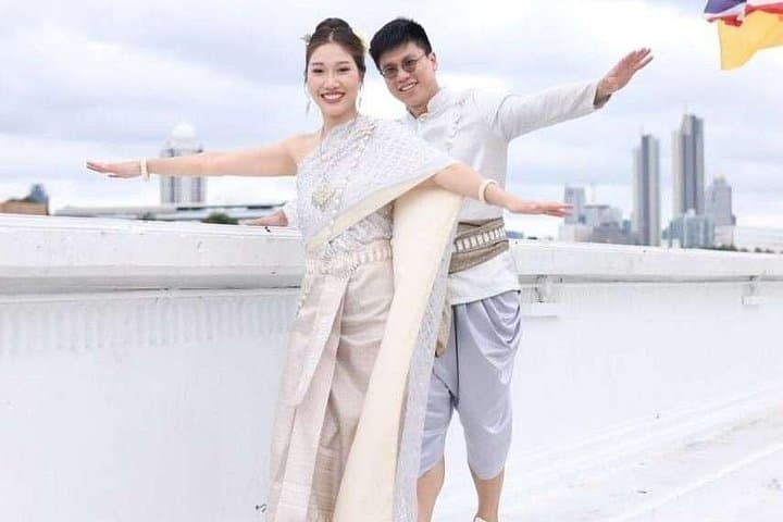 Picture-Perfect Bangkok: Wat Arun, Wat Pho & Traditional Thai Photoshoot photo 2