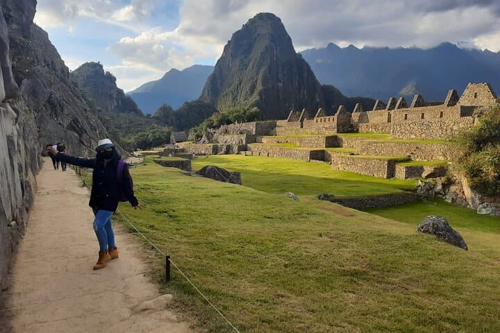 Peru in 9 Days: Lima to Cusco — Desert Coast, Volcanoes & High-Andean Culture photo 1