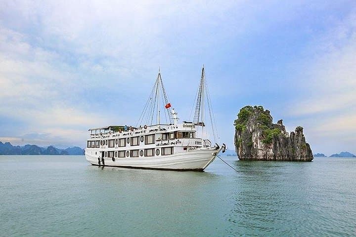 Overnight Halong Bay Cruise from Hanoi — 2-Day Junk Boat Adventure photo 3