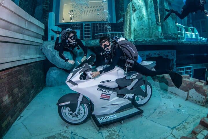 Deep Dive Dubai: Explore the World’s Deepest Pool and Indoor Scuba Experience