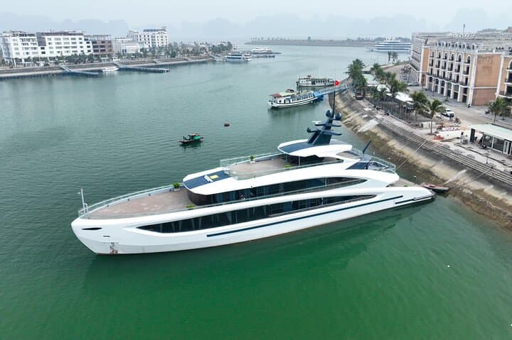 Luxury Day Cruise: Ha Long Bay & Lan Ha Bay on Taliya 5-Star Scenic Cruise photo 4