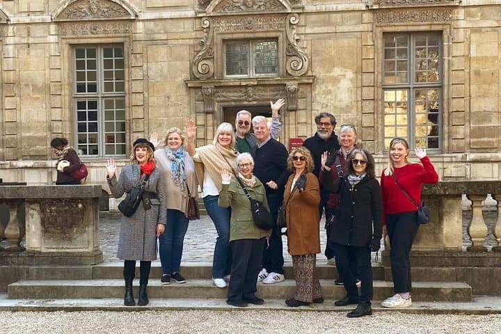 Paris Essentials Private Tour: Insider Walking Tour of Notre-Dame, Marais & Hidden Passages photo 5