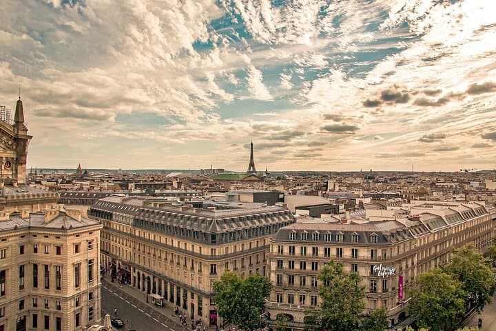 Paris Essentials Private Tour: Insider Walking Tour of Notre-Dame, Marais & Hidden Passages