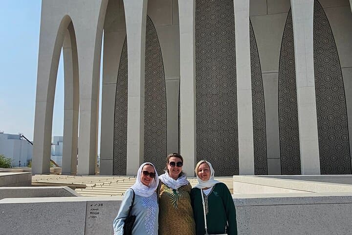Half-Day Abu Dhabi Sightseeing Tour: Sheikh Zayed, Etihad Towers & Corniche photo 6