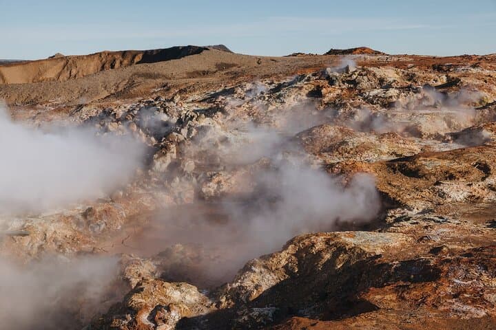 Reykjanes Peninsula Day Tour: Blue Lagoon, Geothermal Fields & Coastal Cliffs photo 4