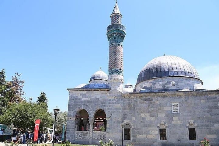 Bursa & Uludag Day Trip from Istanbul: Cable Car, Mountain Barbecue and Skiing photo 5