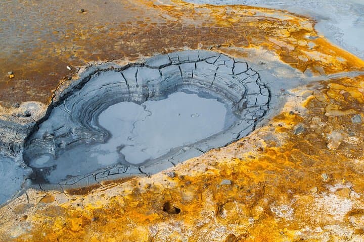 Reykjanes Peninsula Day Tour: Blue Lagoon, Geothermal Fields & Coastal Cliffs photo 6