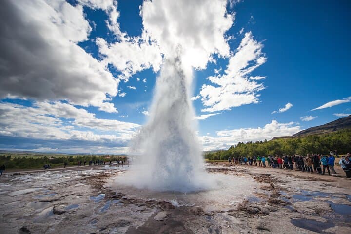 Private Golden Circle and Blue Lagoon Day Tour from Reykjavik photo 3