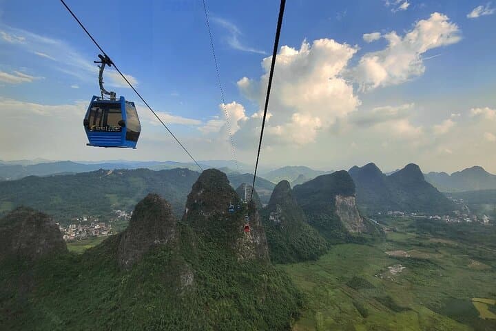 Yangshuo Day Trip: Yulong River Bamboo Rafting, Ruyi Peak Ropeway & Silver Cave