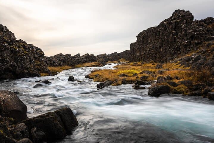 Private Thingvellir National Park Day Tour — Walk the Golden Circle Rift Valley photo 2