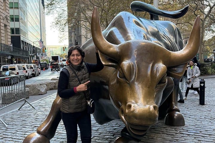 Upper and Lower Manhattan Private Van Tour — Movie & TV Filming Locations photo 4