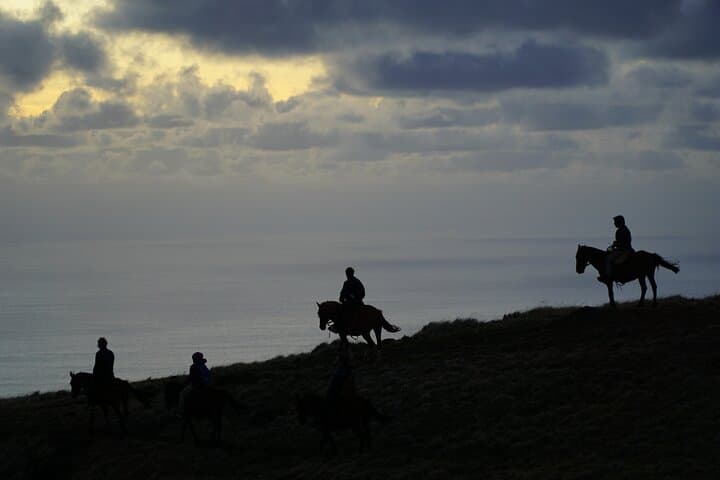 Sunset Ride to Terevaka: Horseback to Easter Island's Highest Point photo 4