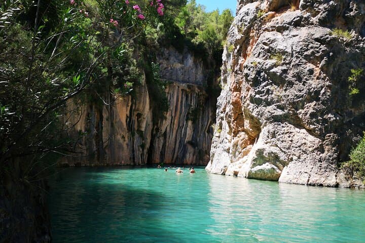 Montanejos Hot Springs & Lover’s Cascade: Day Trip from Valencia photo 2
