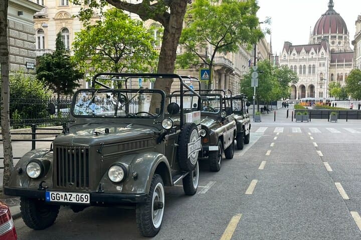 Budapest in a Vintage Russian Jeep: Private 2-3 Hour City Tour photo 4