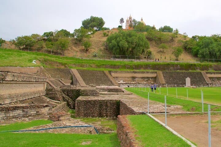 Day Trip to Cholula, Tonantzintla & Puebla: Volcano Views, Baroque Altars and Mole Tasting photo 3