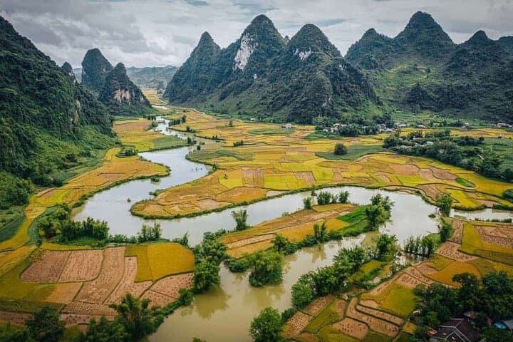 Ban Gioc Waterfall & Nguom Ngao Cave: 2-Day Cao Bang Nature and Culture Loop