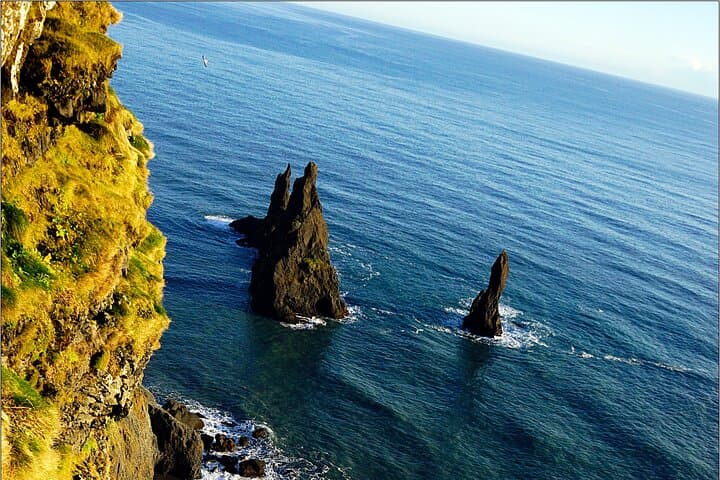 Private South Coast Glacier Hike: Solheimajokull, Waterfalls & Reynisfjara photo 5