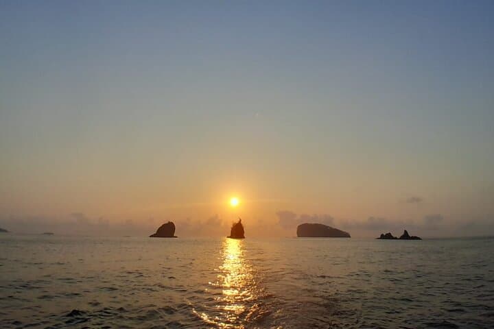 Bali Sunrise Fishing Trip: Morning Charters from Sanur for Beginners and Anglers photo 6