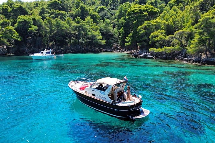 Private Boat Tour to the Elaphiti Islands from Dubrovnik photo 2