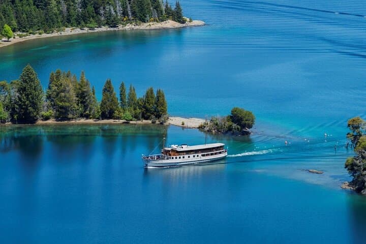 Bariloche 4-Day Mountains and Lakes: Circuito Chico, Arrayanes & Cerro Tronador photo 6
