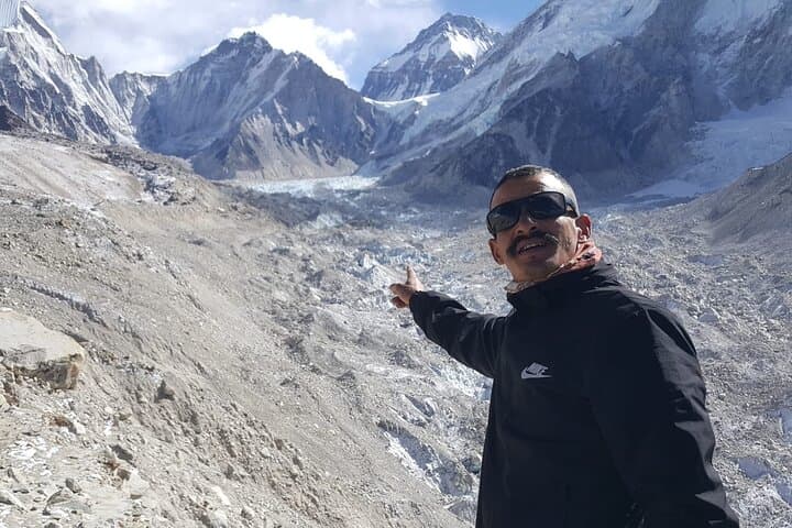 Everest Base Camp Trek: High-Altitude Trekking in the Khumbu photo 4