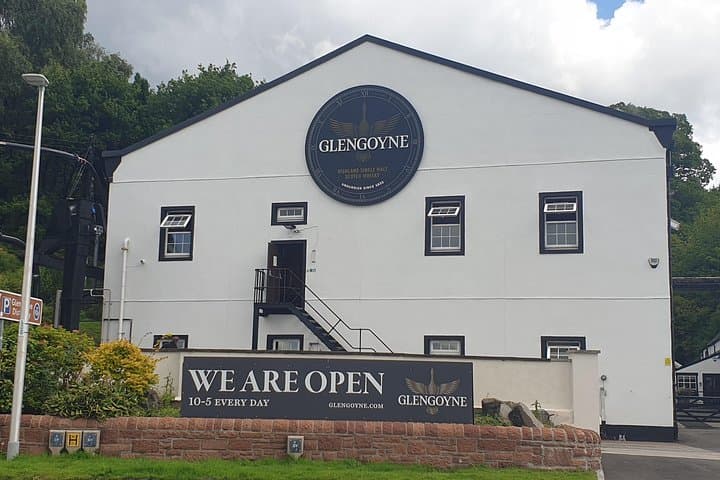 Stirling and Loch Lomond Day Tour: Castles, Whisky & Highland Scenery photo 3