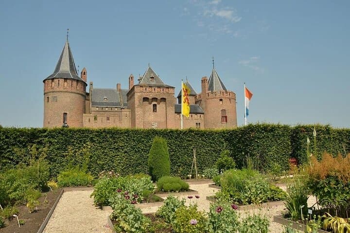 Private Tour to Muiderslot & Kasteel de Haar from Amsterdam: Castles, Gardens & History photo 6