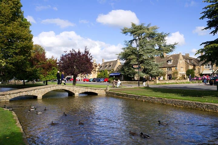 Private Cotswolds Tour from London: Self-Guided Day Trip to Villages & Views photo 2