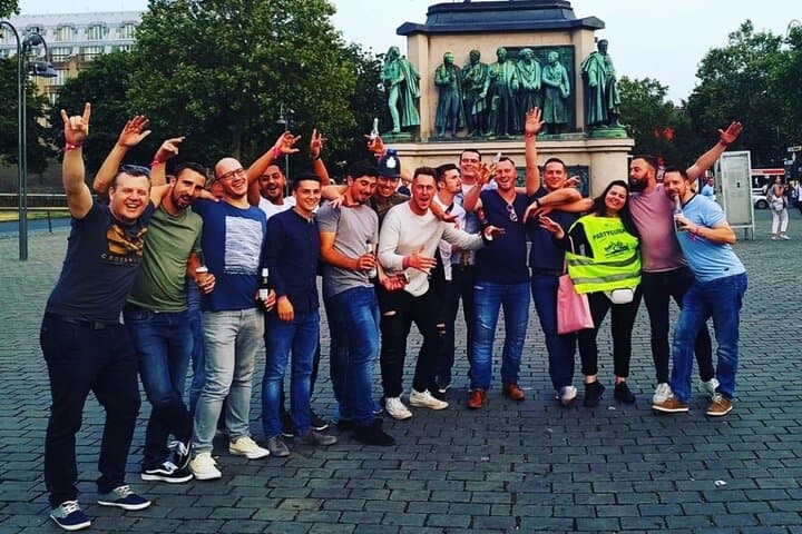 Cologne Night Pub Crawl: Shots, Kölsch & Club Entry in the Altstadt photo 2