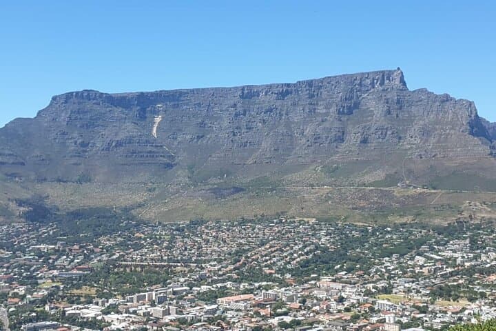 Cape Town Half-Day Private Sightseeing: Bo-Kaap, Lion's Head & Castle Tour photo 2
