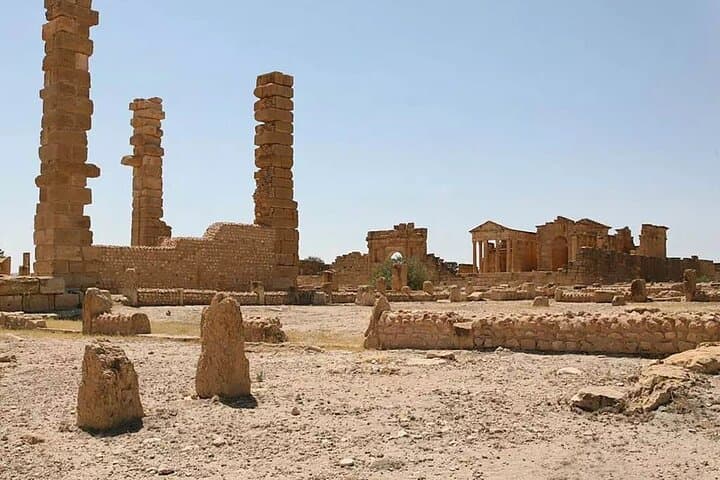 6-Day Southern Tunisia Guided Tour: Desert Oases, Ksour & Roman Ruins photo 4