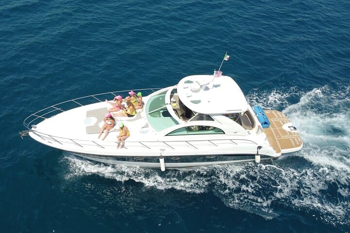 Private Luxury Yacht Tour to El Arco — Cabo San Lucas Yacht Charter photo 4