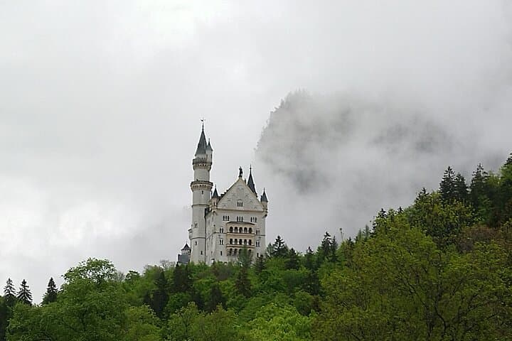 Munich to Neuschwanstein Day Trip — Castle Tour & Bavarian Alps Day Excursion