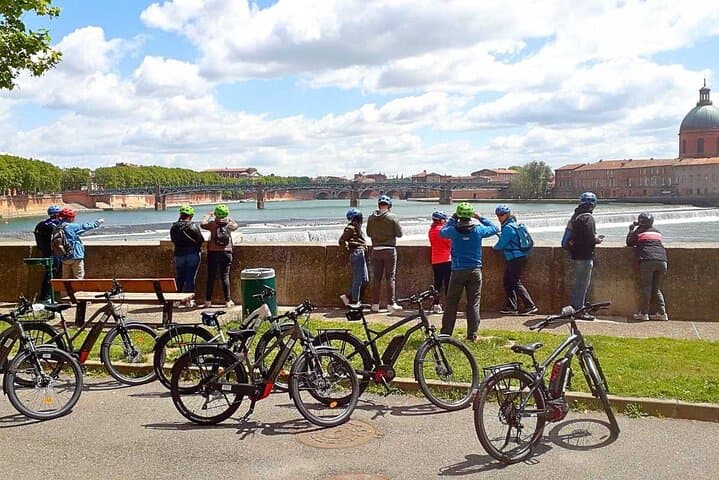 Panoramic Toulouse E-Bike Tour with Téléo Cable Car — Garonne to Canal du Midi photo 4