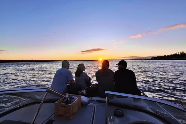 Porto 6 Bridges Boat Tour: Sunset Cruise Along the Douro photo 6