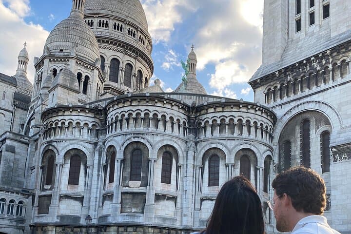 Montmartre Escape Game Guided Walking Tour: Interactive History & Puzzles
