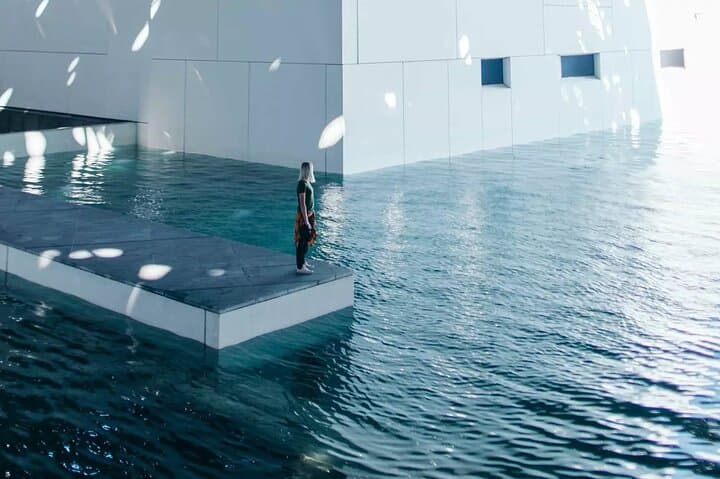 Private Abu Dhabi City Tour & Louvre Abu Dhabi: Full-Day Cultural and Architectural Highlights photo 2