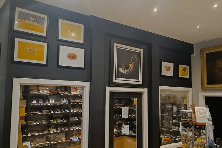 Edinburgh Malt Whisky Tasting: 5-Sample Guided Experience photo 5