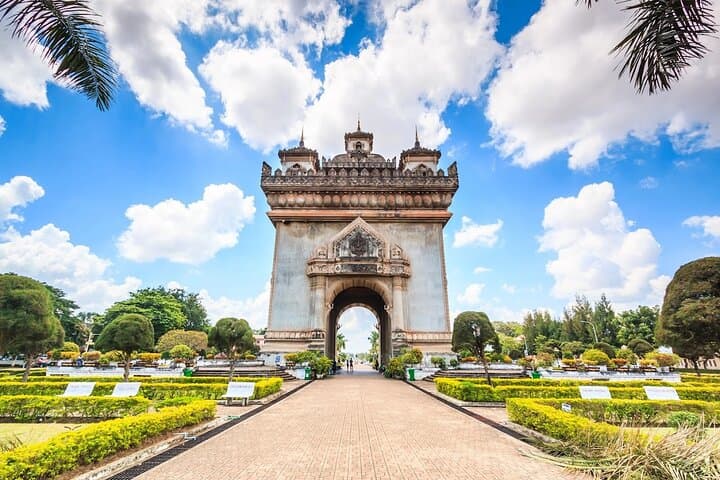 Vientiane City Day Tour: Wat Sisaket, Pha That Luang & Buddha Park photo 4
