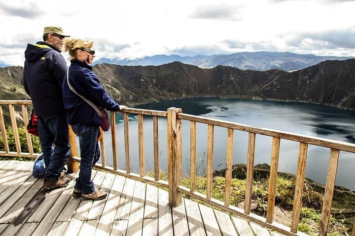 Cotopaxi and Quilotoa One-Day Tour — Cotopaxi Volcano & Quilotoa Lagoon Adventure photo 1