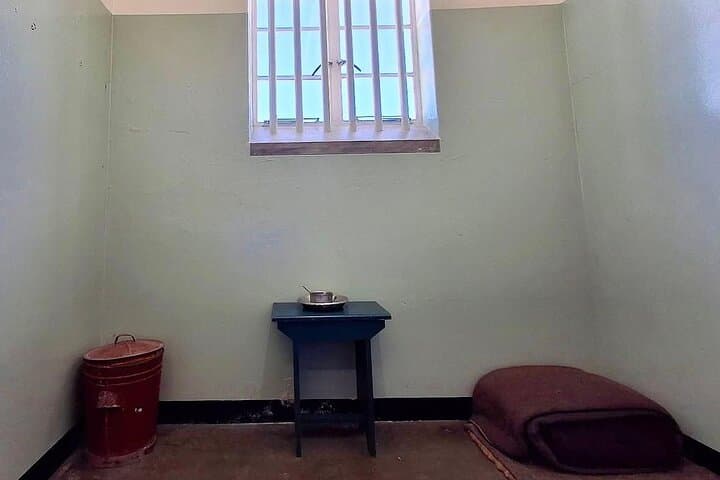 Robben Island Tour with Pre-Booked Tickets — Cape Town Ferry & Museum photo 4