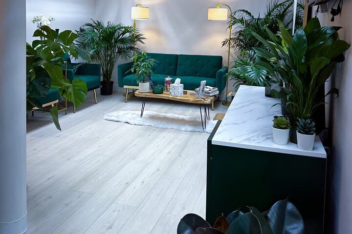 Jet Lag Massage in New York — 60-Min Re‑Energizing Medspa Near Herald Square photo 2