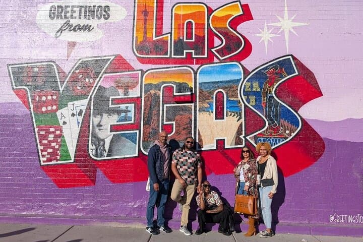 Vegas Arts District Secrets: Bar Crawl, Limo Ride & Dining Experience photo 2