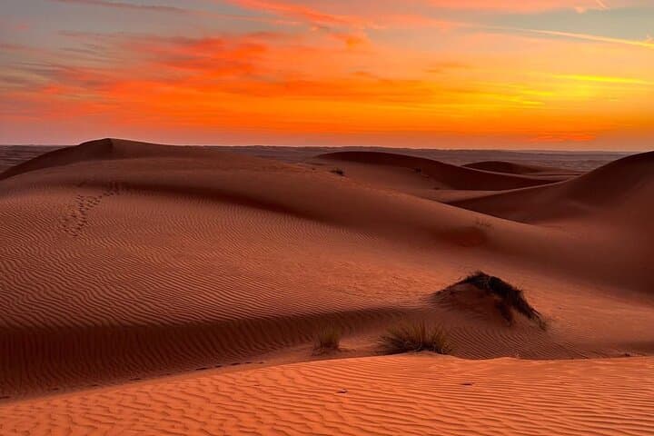 Wahiba Sands Sunset 4x4 Safari with Desert Dinner — Private Tour from Muscat photo 2