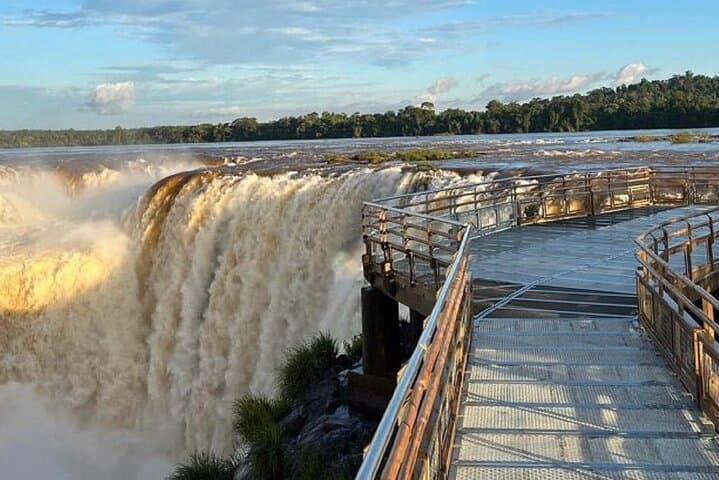 Two-Day Iguazu Falls Experience: Brazil & Argentina with Bird Park photo 6