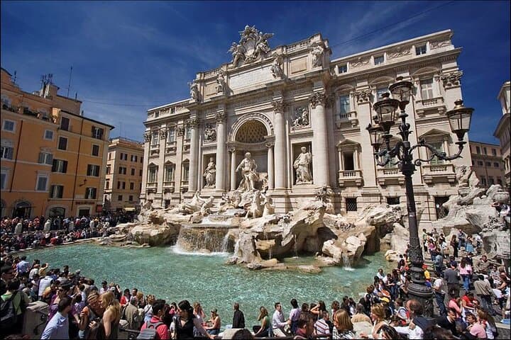 Morning Walk Through Rome: Spanish Steps, Trevi Fountain, Pantheon & Piazza Navona photo 1