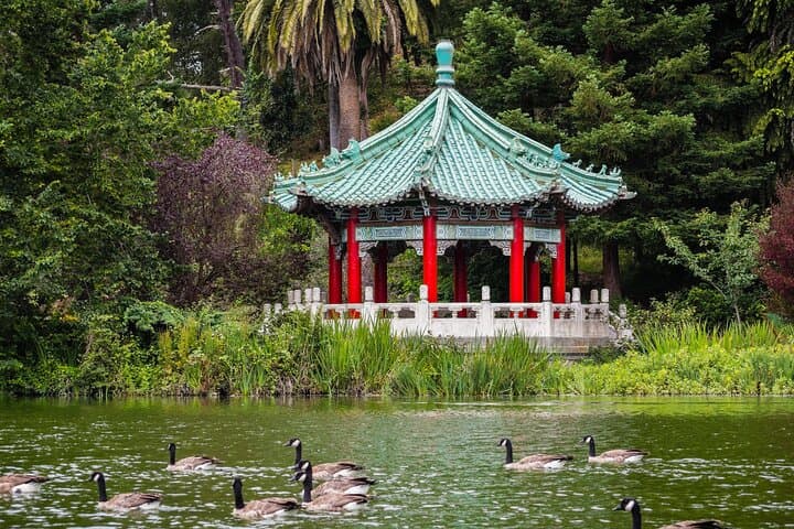 San Francisco Uncovered: The Ultimate Self-Guided Walking Adventure photo 6