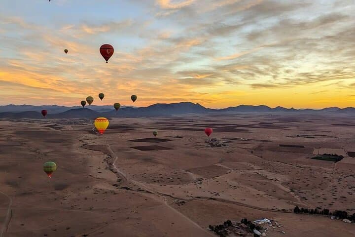 Marrakech Hot Air Balloon Sunrise: Montgolfier Flight with Breakfast photo 3