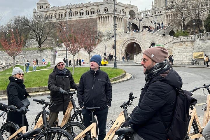 Budapest E-Bike Tour: Gellért Hill and Castle District Highlights photo 6