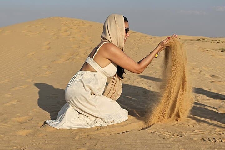 Dubai Red Dunes Desert Safari with Pro Photography